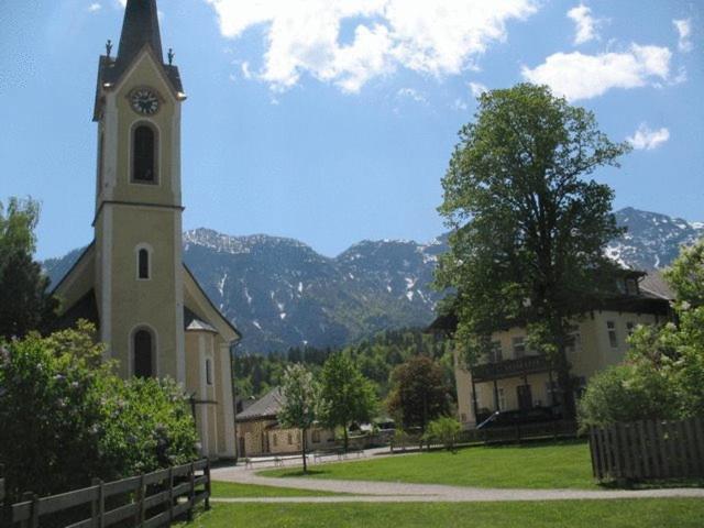 Luise Wehrenfennig & Haus Eva Hotel Bad Goisern Buitenkant foto