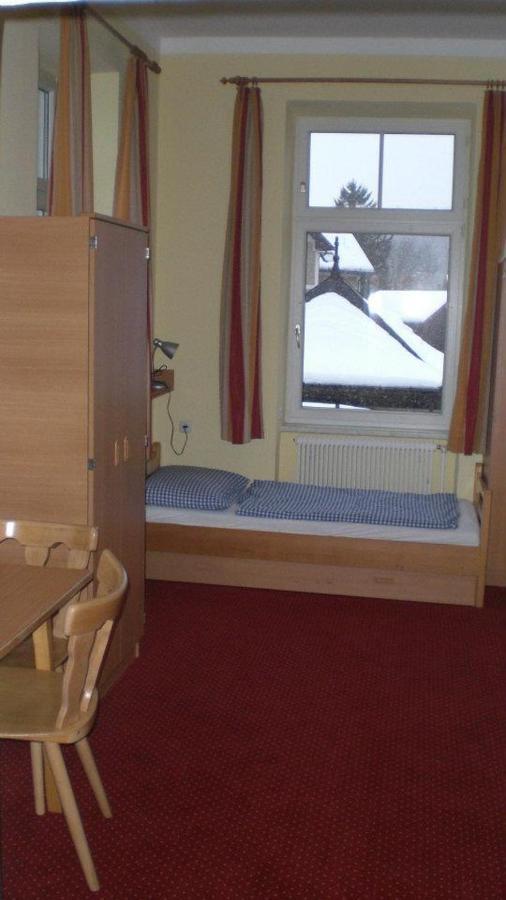 Luise Wehrenfennig & Haus Eva Hotel Bad Goisern Kamer foto