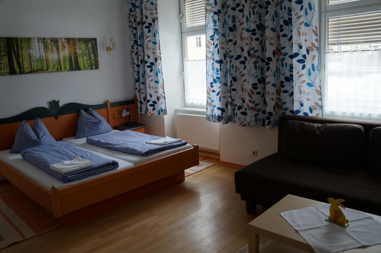 Luise Wehrenfennig & Haus Eva Hotel Bad Goisern Buitenkant foto